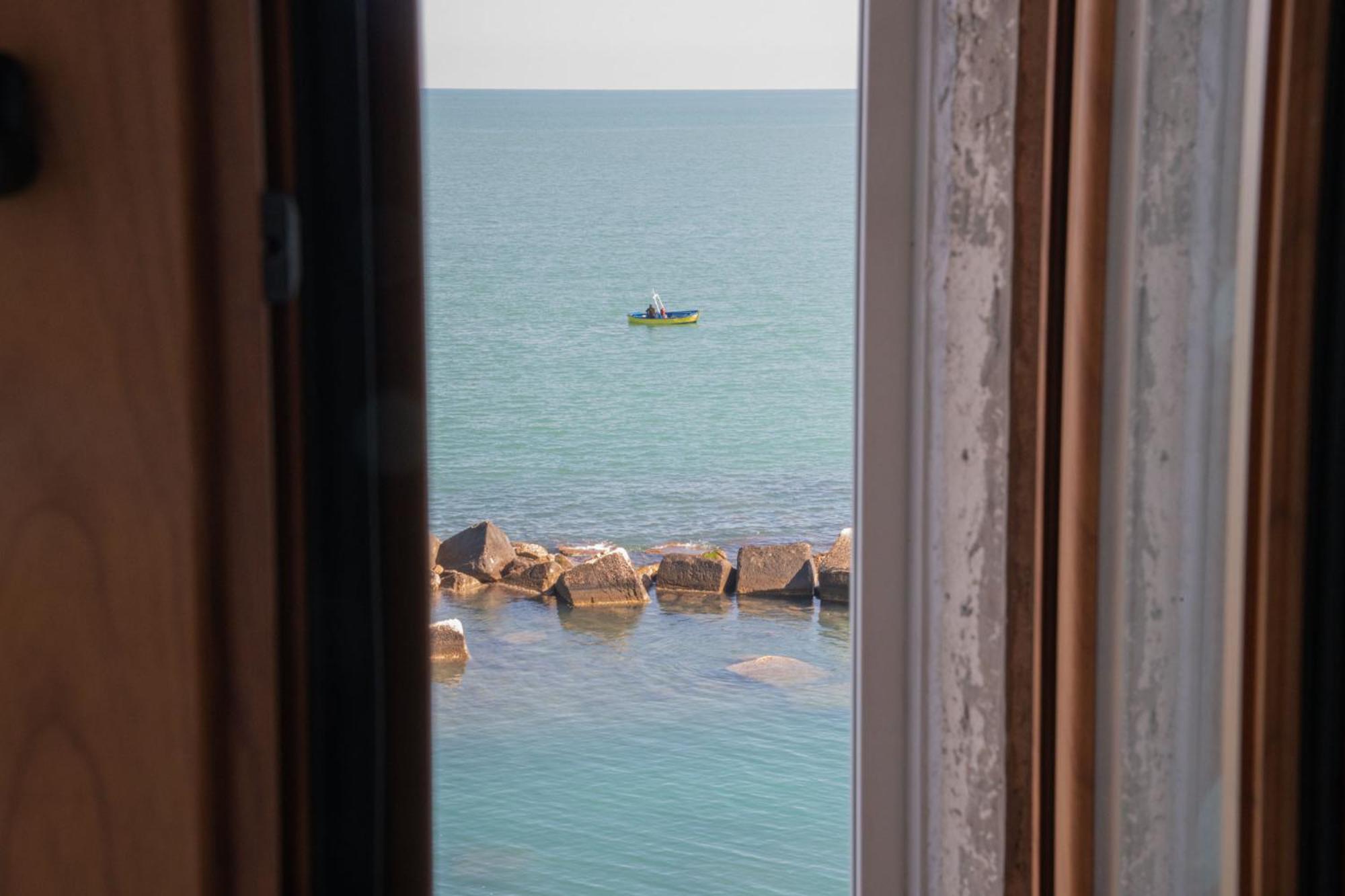 Apartamento Casa Sant Orsola La Finestra Sul Mare Molfetta Exterior foto
